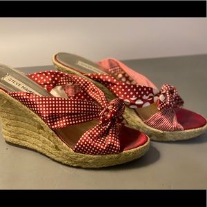 Steve Madden Polkadot Wedges